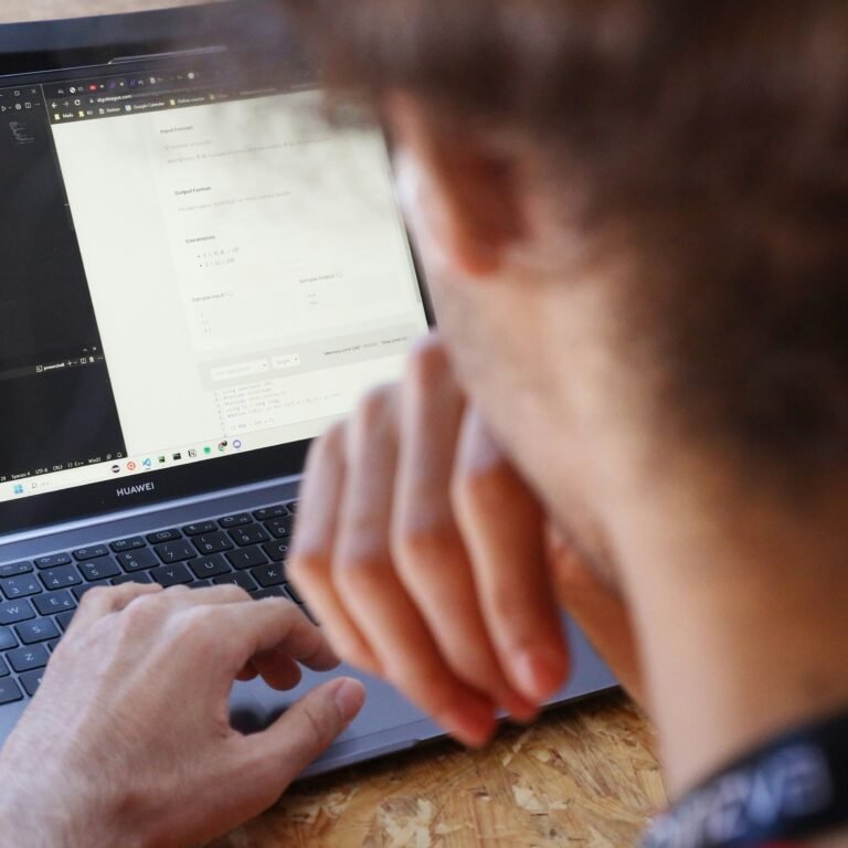 5 Better Ways to Use AI When You're Stuck on Code